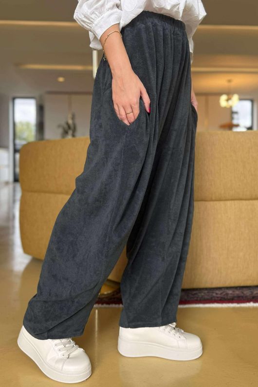 The Terry B Sia Pant Charcoal